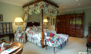 The Four Poster room